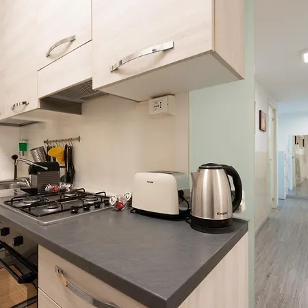 Via Vetulonia Casa Grande X12 - 5 Con Aria Condizionata - Wi-fi Fibra 1000 - 3 Bagni - 2 Parcheggi Privati Daire