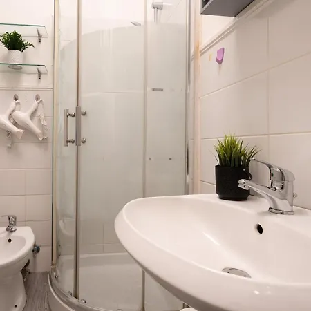 Via Vetulonia Casa Grande X12 - 5 Con Aria Condizionata - Wi-fi Fibra 1000 - 3 Bagni - 2 Parcheggi Privati Daire