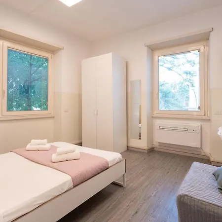 Daire Via Vetulonia Casa Grande X12 - 5 Con Aria Condizionata - Wi-fi Fibra 1000 - 3 Bagni - 2 Parcheggi Privati