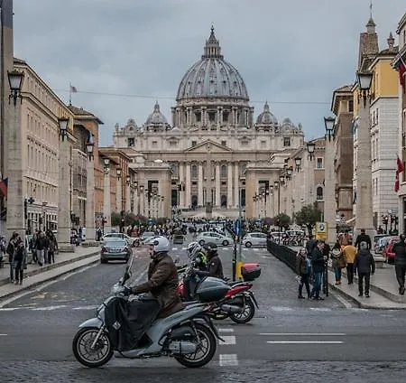 Via Vetulonia Casa Grande X12 - 5 Con Aria Condizionata - Wi-fi Fibra 1000 - 3 Bagni - 2 Parcheggi Privati Daire *