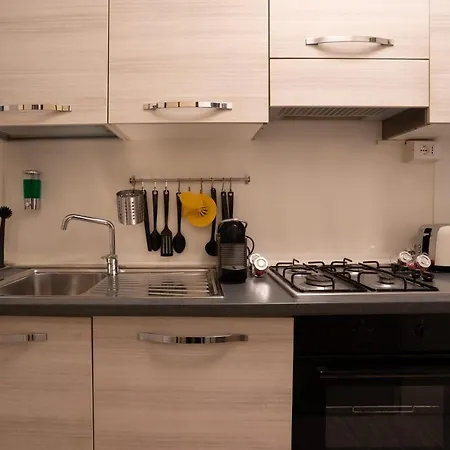 Daire Via Vetulonia Casa Grande X12 - 5 Con Aria Condizionata - Wi-fi Fibra 1000 - 3 Bagni - 2 Parcheggi Privati