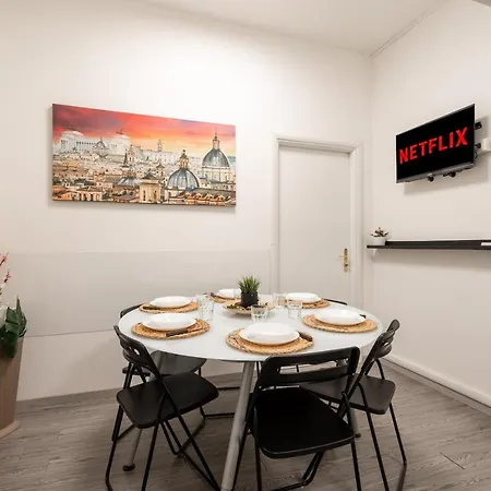Via Vetulonia Casa Grande X12 - 5 Con Aria Condizionata - Wi-fi Fibra 1000 - 3 Bagni - 2 Parcheggi Privati Daire *